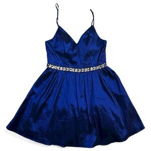 Women's Blue Sleeveless Dress Size 13 Short Prom Formal Hoco Style Party Wedding